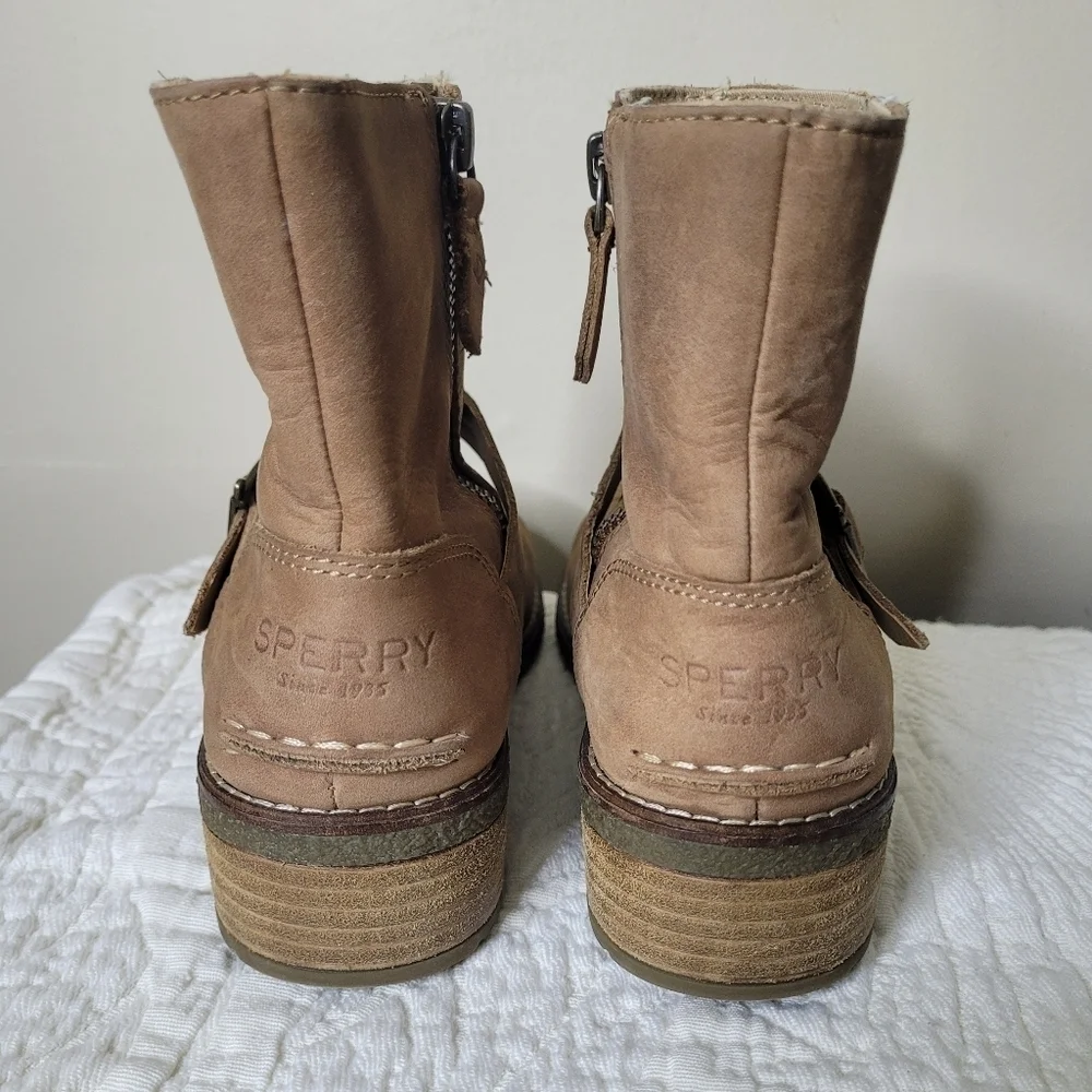 Sperry Seaport Storm Short Buckle Boots Size 7.5 Waterproof Leather